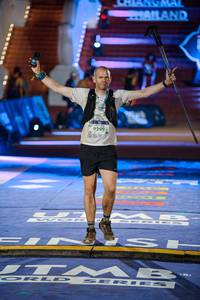 BIB: 9299
                            <button type="button" onclick="openModal(22761251)" class="btn btn-primary btn-sm float-right btn-popup" data-toggle="modal" data-target=".modal-high-quality">
                        <i class="fas fa-shopping-cart"></i> Add to Cart
                    </button>
                                            <button type="button" onclick="isThisMe(22761251, true)" class="btn btn-success btn-sm float-right btn-popup btn-isme hidden" data-toggle="tooltip" data-placement="bottom" title="นี่คือรูปของคุณใช่ไหม คลิกที่นี่เพื่อเอาเข้าอัลบั้ม">
                        <i class="fas fa-plus"></i> Add to album
                    </button>
                    <button type="button" onclick="isThisMe(22761251, false)" class="btn btn-warning btn-sm float-right btn-popup btn-isnotme hidden">
                        <i class="fas fa-ban"></i> Remove from album
                    </button>